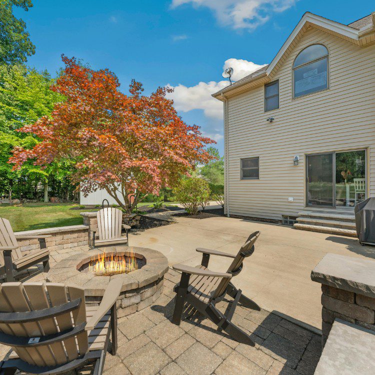 Landscaping services in Rogers, AR